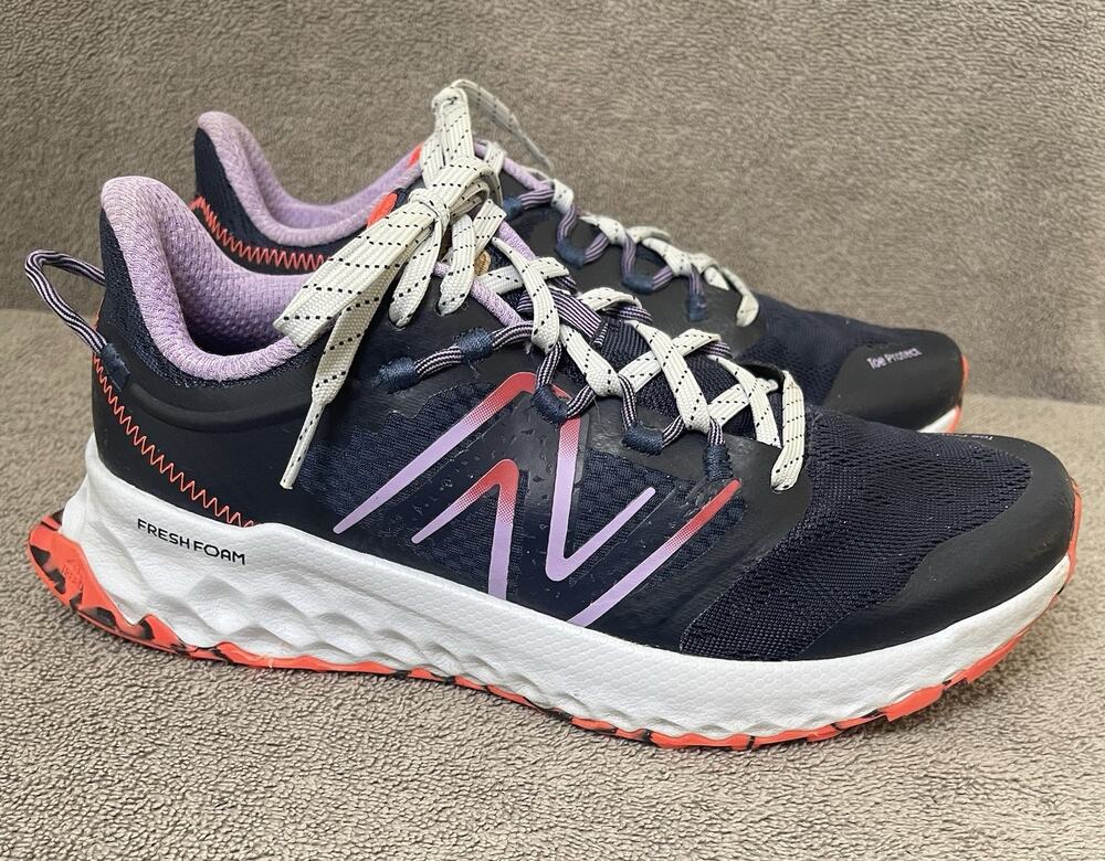 New Balance Women’s Garoe V1 Trail Training Running Sneakers Size 8